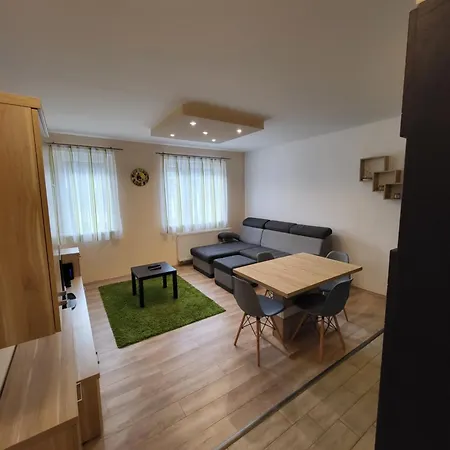 Apartment Triangol Apartman: Fuerdo, Belvaros, Gyor